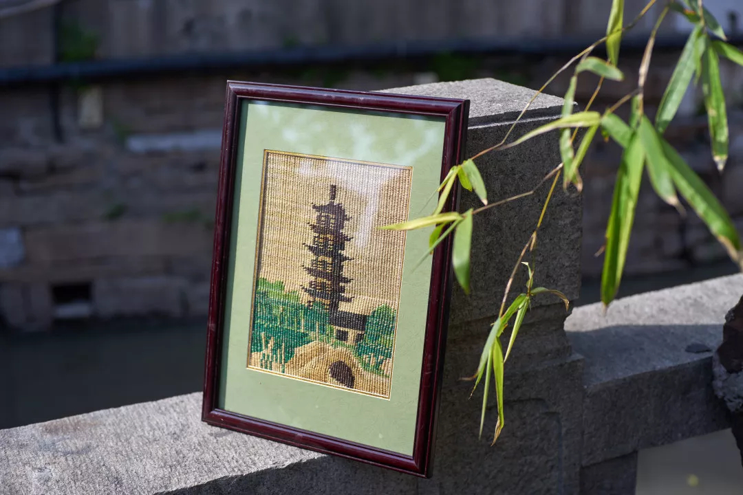 Grass weaving crafts 2.jpg